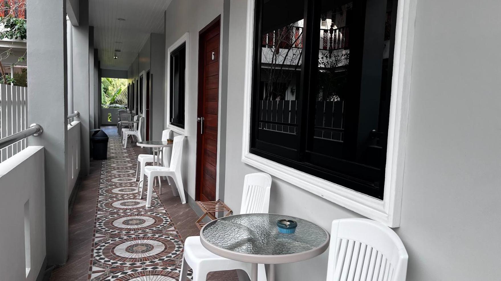 M&N Guesthouse Kata Exterior photo